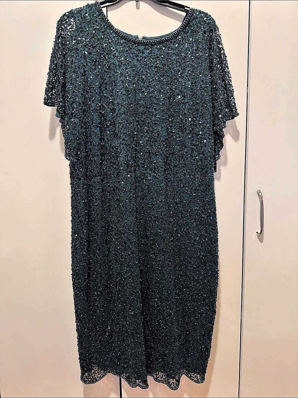 Adrianna Papell Sequin Midi Dress in Green